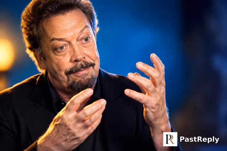 Can Tim Curry use his hands?